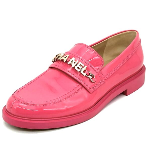 CHANEL 23A Patent Leather Calfskin Signature Chain Loafers Flat Shoes
